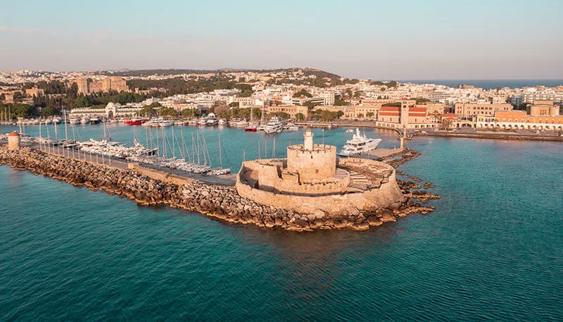 Lighthouse & Rhodes Marina