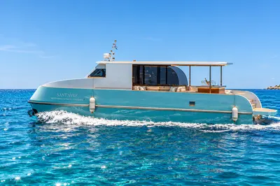 Semi Private Cruise - Floating Beach Club 
