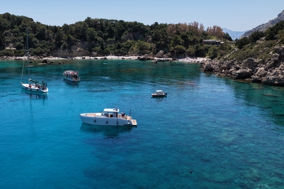 Trip to Kalithea - Antoni Quin - Swim Stops